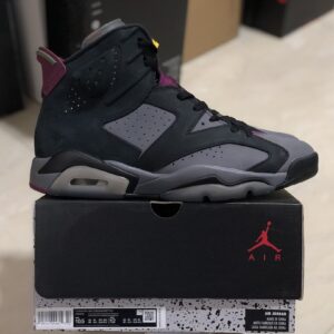 Air Jordan 6 Retro Bordeaux High-Top Basketball Sneakers