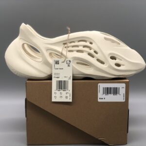 Adidas Yeezy Foam Runner Sand Hollow Slip-On Clogs
