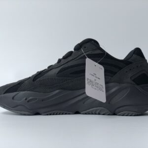 Yeezy Boost 700 V2 Vanta Full Black Retro Dad Sneakers