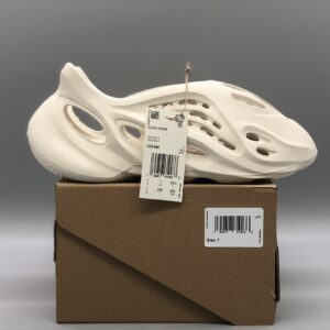 adidas YEEZY Foam RNNR Sand Slide Sandals G55486