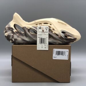 adidas YEEZY Foam RNNR MX Cream Clay Slide Sandals GX8774