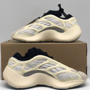 Yeezy 700 V3 Cream Hollow Breathable Unisex Casual Sneakers